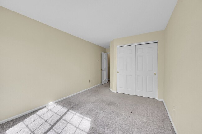Building Photo - $2,670.95 - 2-bed. 2.5-bath Townhome in Westminster with In Unit Laundry!