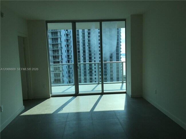 Building Photo - 1100 S Miami Ave