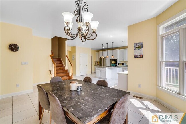 Building Photo - 35 Old Mill Rd