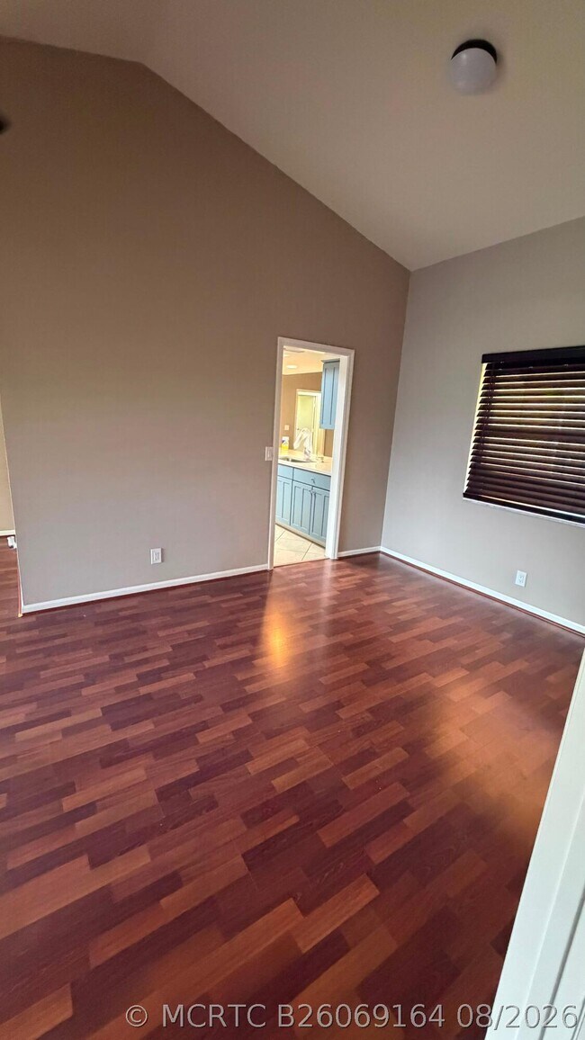 Building Photo - 1540 Chapparel Way