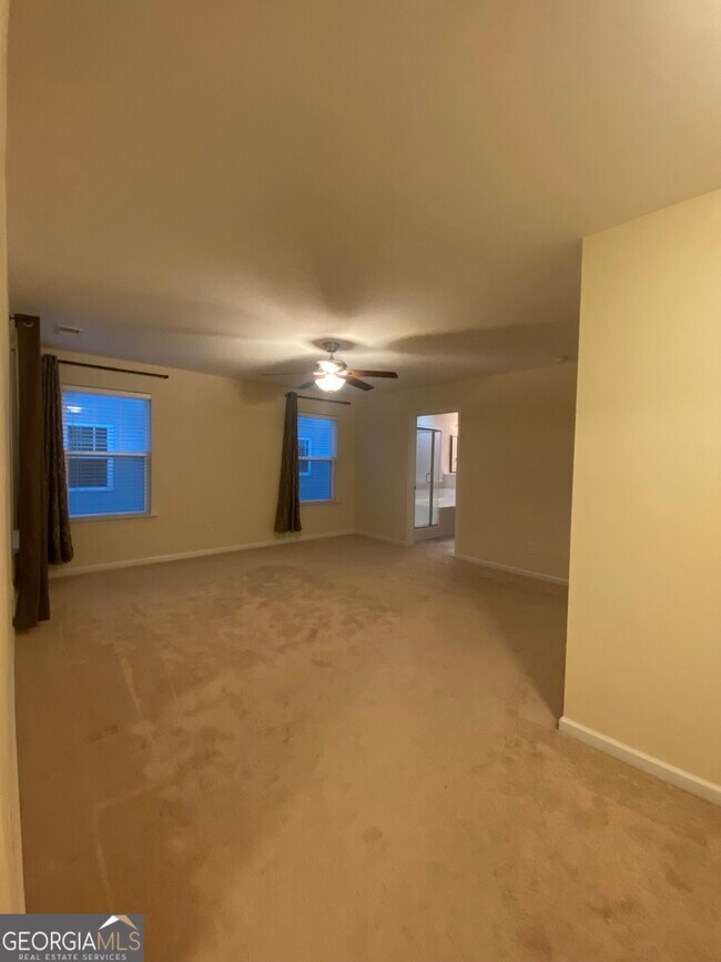 Building Photo - 116 Winslow Cir