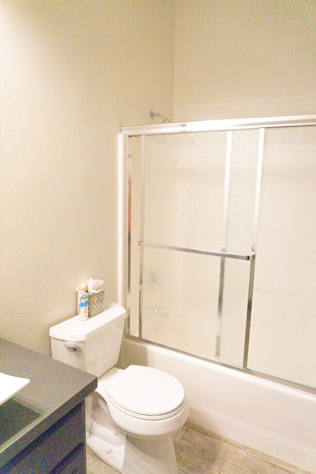 Building Photo - 82794 Odlum Dr