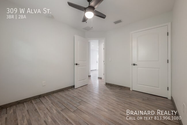 Building Photo - 309 W Alva St