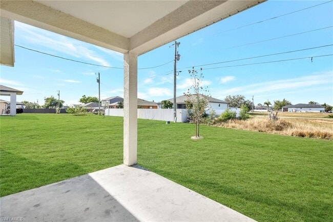 Building Photo - 1310 NW Juanita Pl