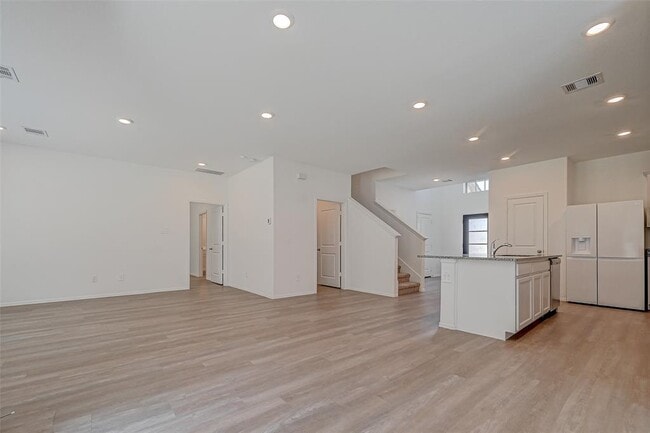 Building Photo - 22084 Juniper Crossing Dr