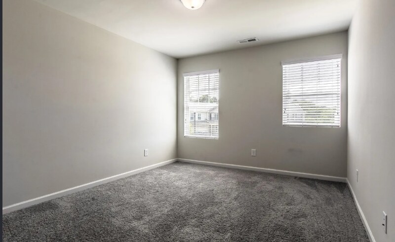 Building Photo - 1621 Standing Stone Dr