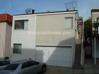 Primary Photo - 209 39th St