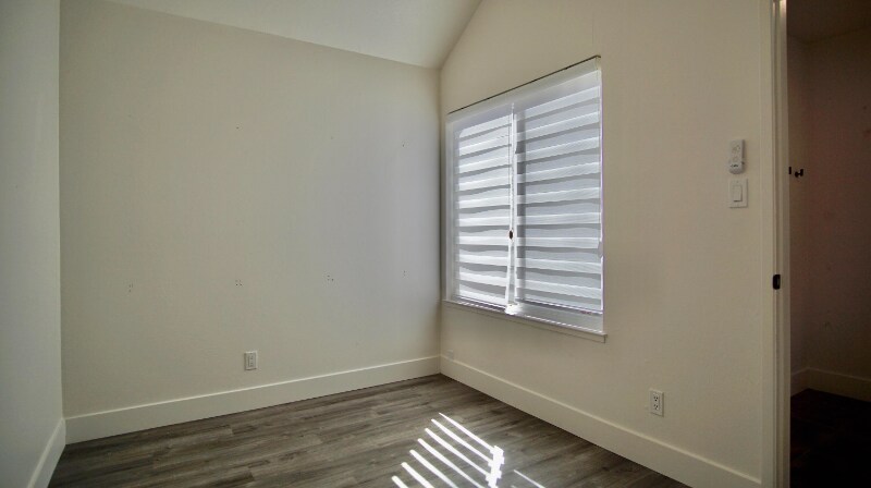 Building Photo - 263 Truckee Ln
