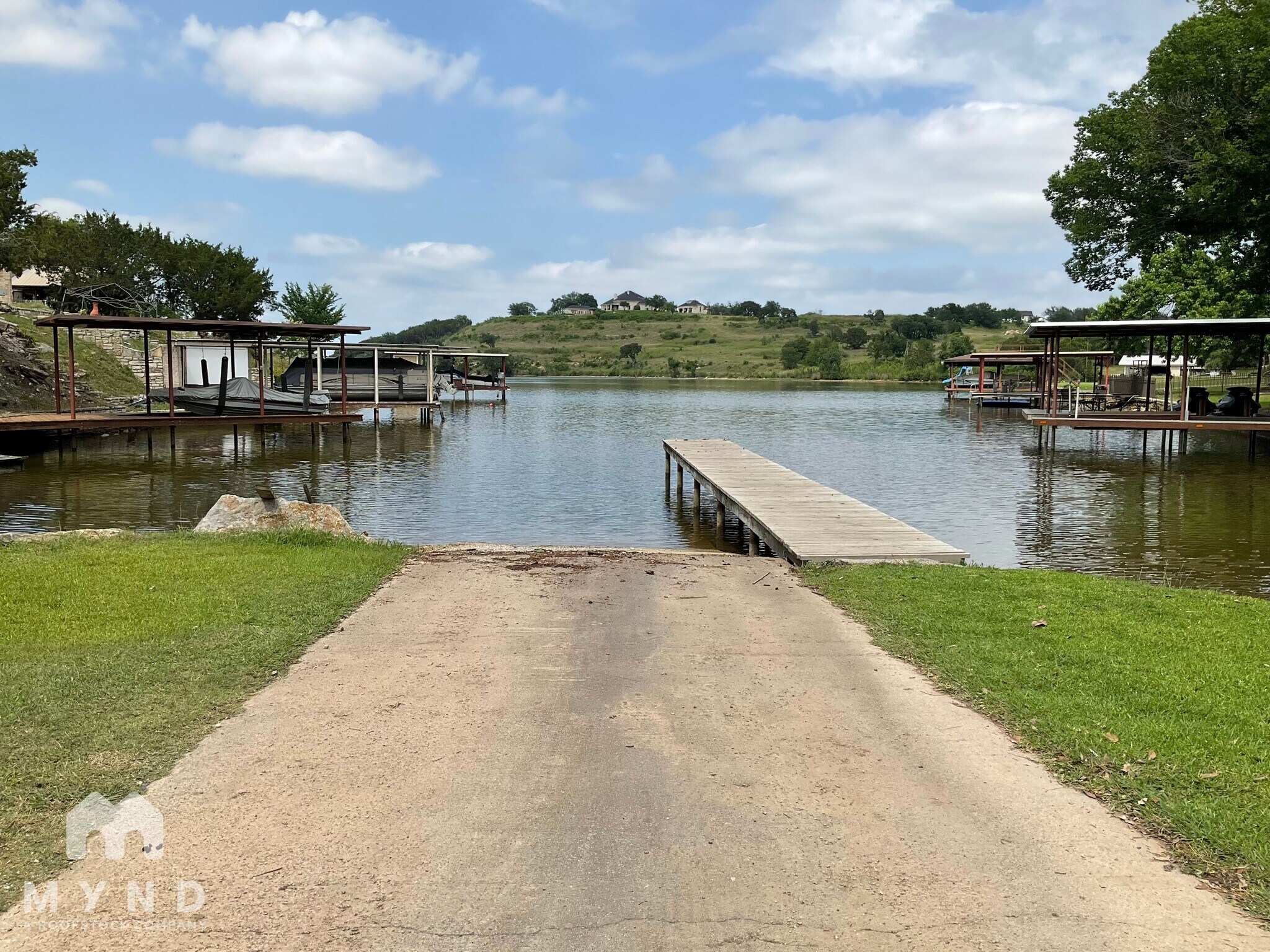 Building Photo - 5612 San Jacinto Dr