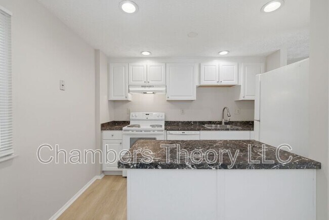 Building Photo - 15241 Louis Mill Dr