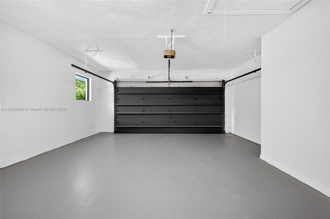 Building Photo - 7865 SW 183rd Terrace