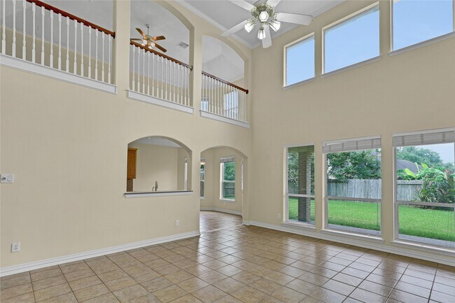 Building Photo - 2416 Spoonbill Dr