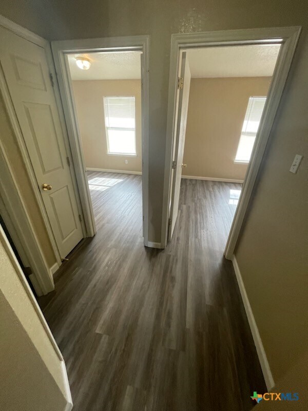 Building Photo - 2602 Edgefield St