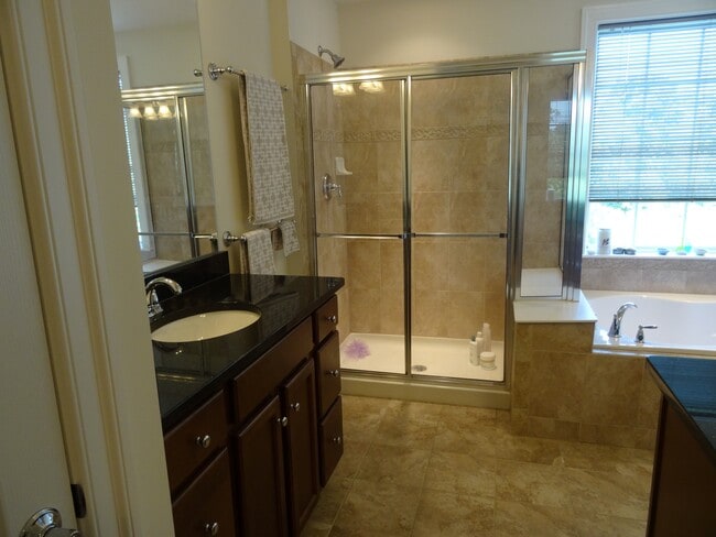 Building Photo - 112 Wilder Wy