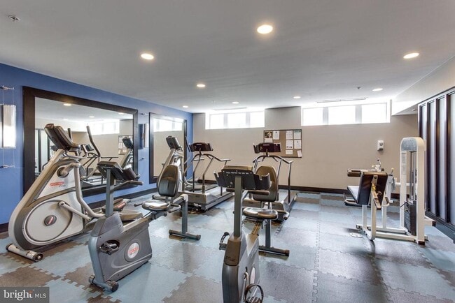 Building Photo - 1800 Wilson Blvd