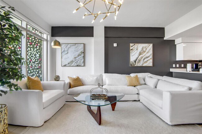 Building Photo - 3250 NE 1st Ave