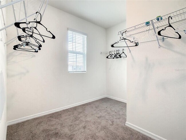 Building Photo - 16506 Mosaic Oar Dr