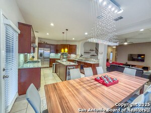 Building Photo - 25010 Buttermilk Ln