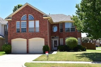 Building Photo - 1321 Pawnee Trail