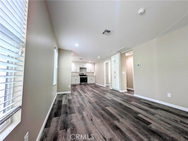 Building Photo - 3081 N F St