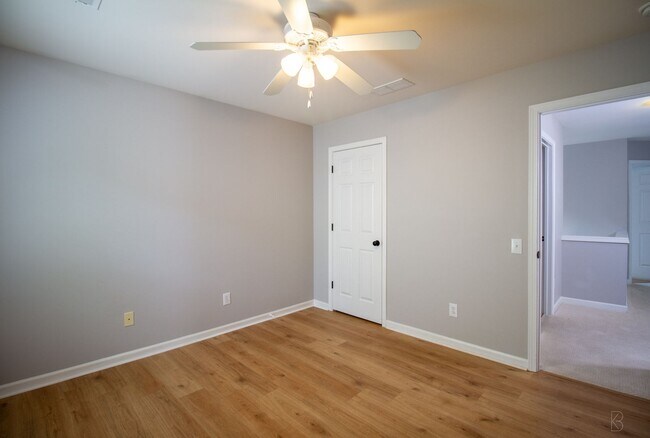 Building Photo - 4 bedroom home in Ballantyne