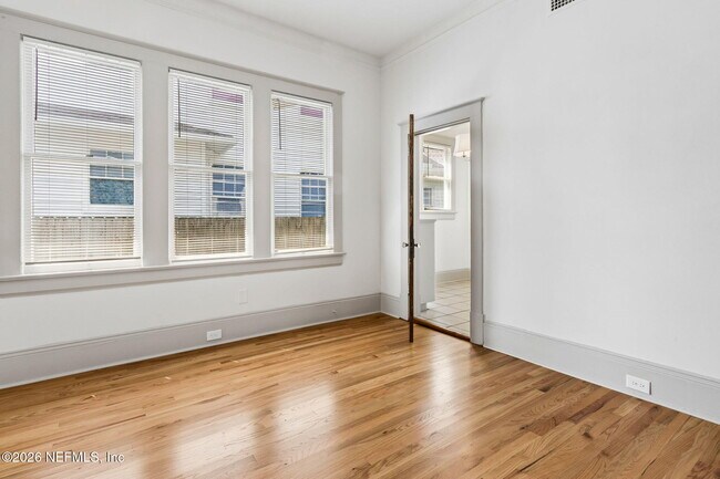 Building Photo - 2747 Forbes St