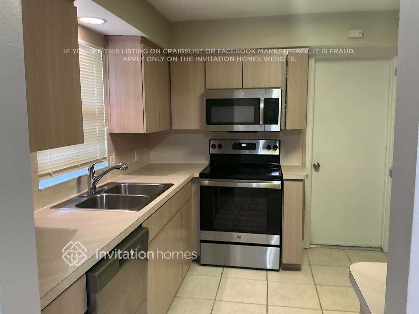 Building Photo - 14510 Apache Ave