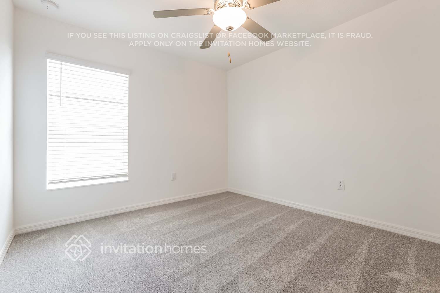 Building Photo - 8615 41st Ave E