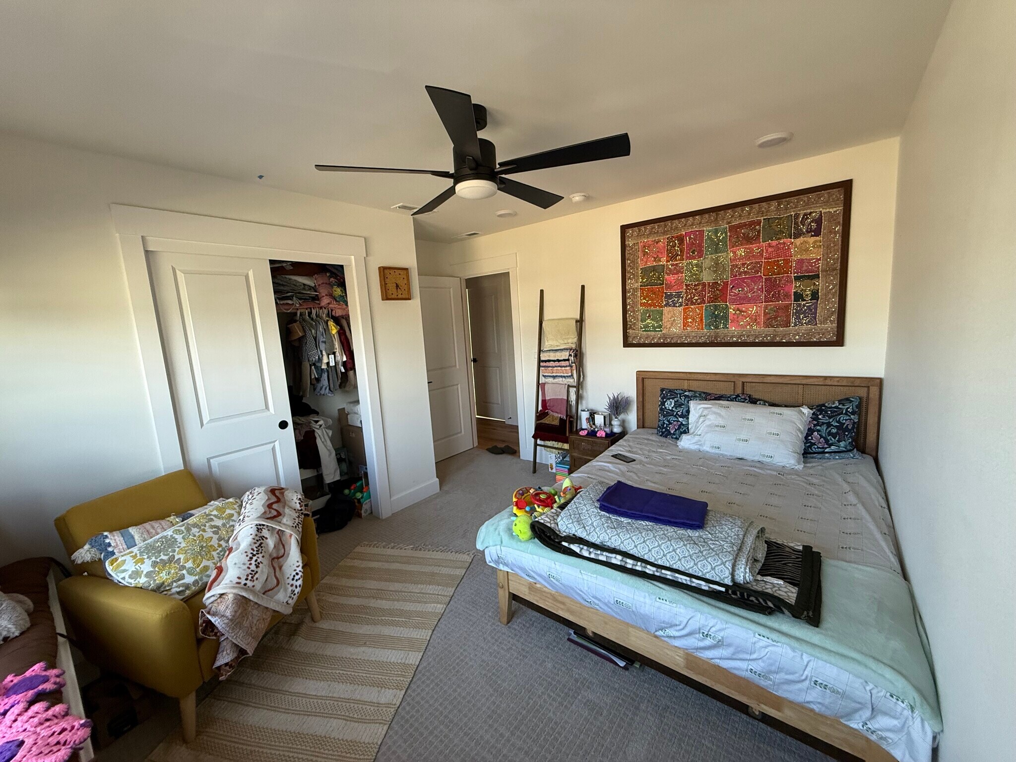 Building Photo - 3844 SE 83rd Ave