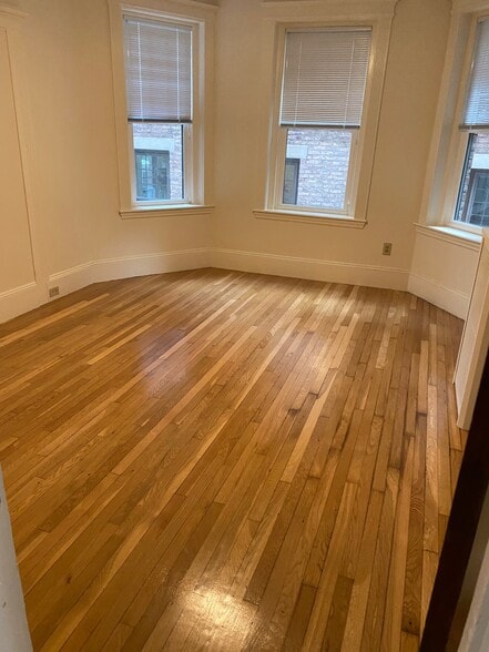 Building Photo - 75 Longwood Ave