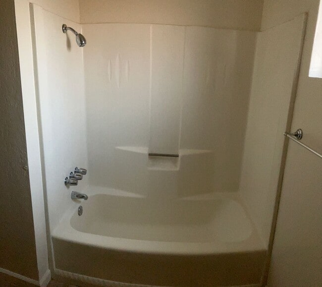 Building Photo - 2509 Plumeria Ct