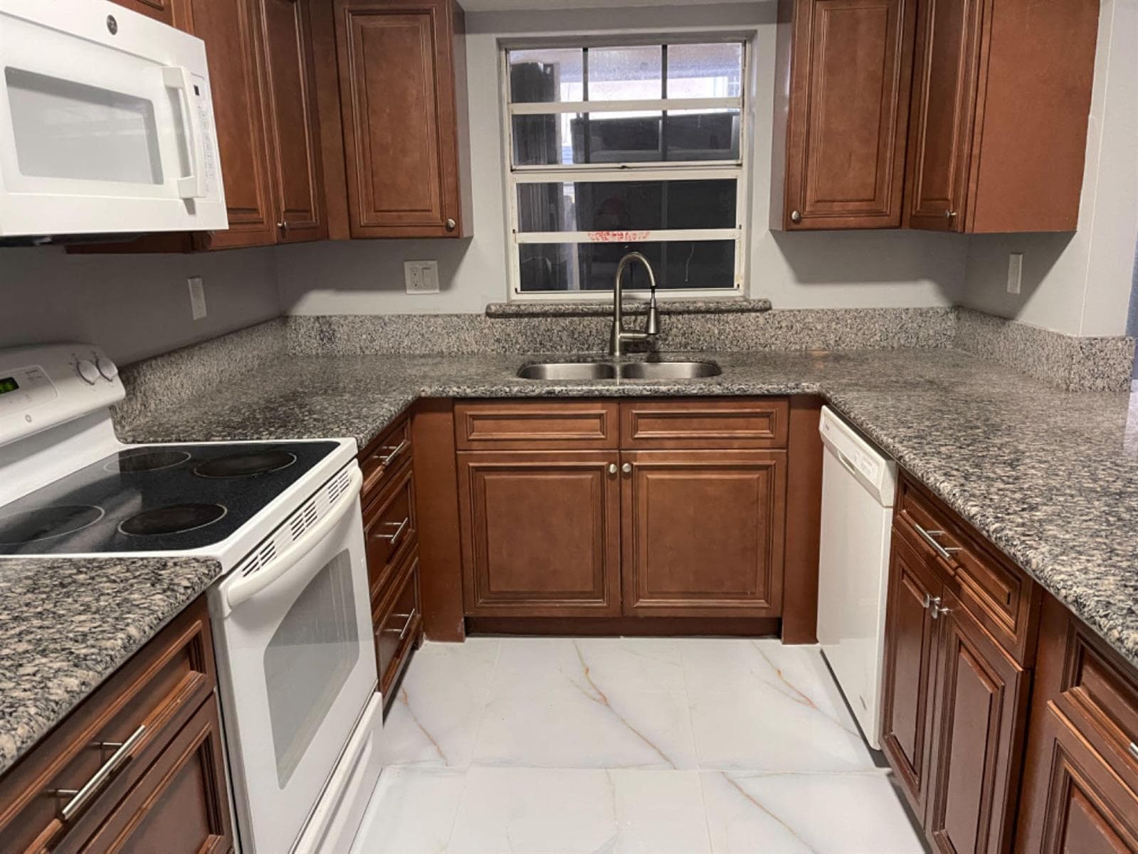 2025 SO FLO Real Estate Group 12162 SW 51st PL Cooper City - 12162 SW 51st Pl