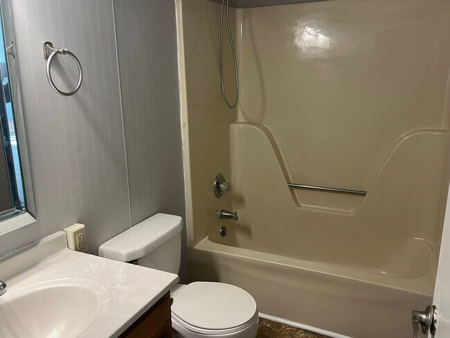 Building Photo - Home for rent in Weyers Cave