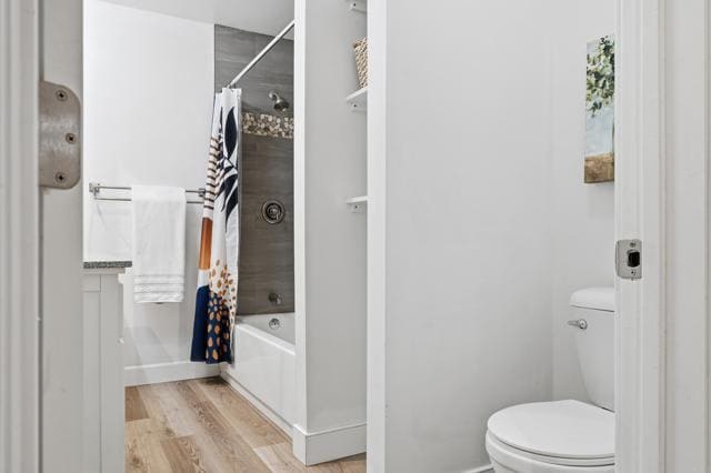 Building Photo - 3370 Par Dr