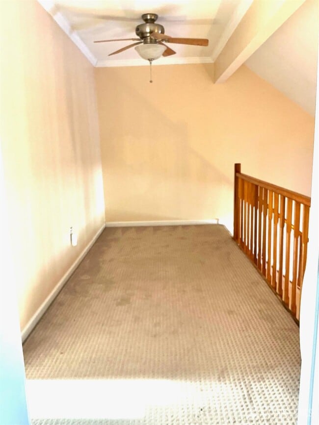 Building Photo - 87 Winchester Way