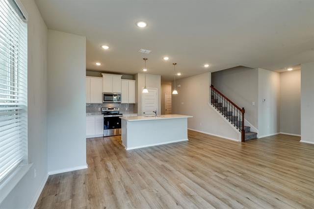 Building Photo - 315 Crescent Ave