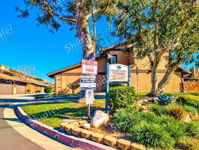 Building Photo - 1991 Central Ave