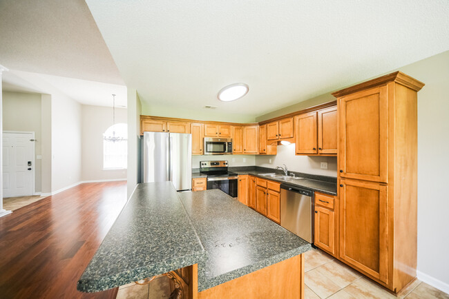 Building Photo - 5918 Keebler Dr W