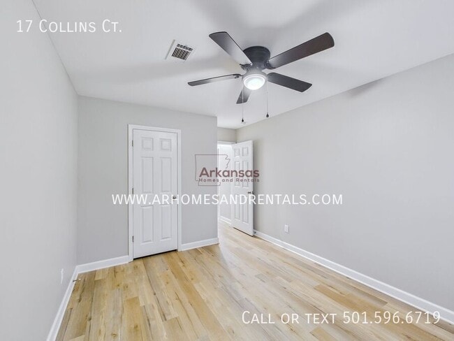 Building Photo - 17 Collins Ct