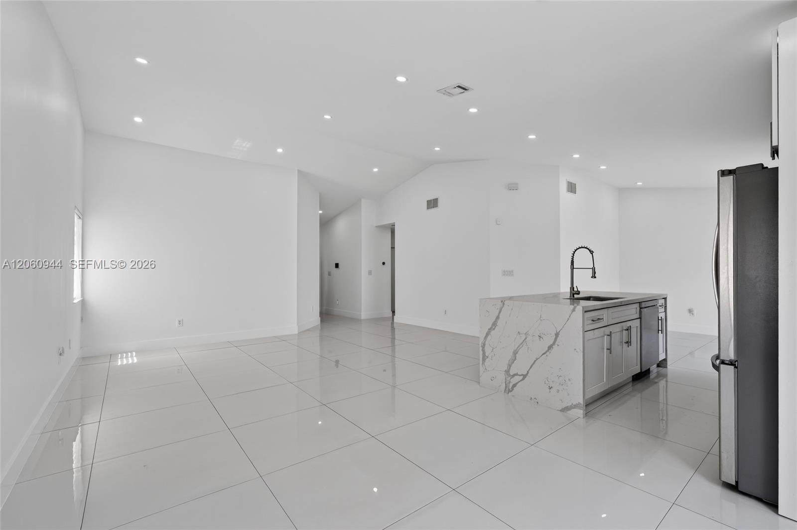 Building Photo - 15772 SW 74th Ln