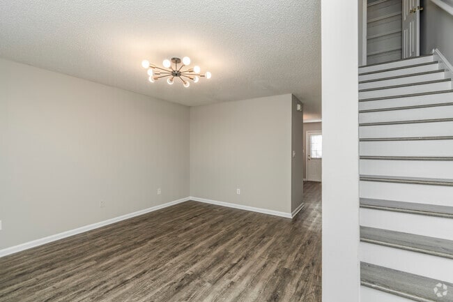 1713 - 2BR, 2BA - 1,105SF - Entry - Inspired Way