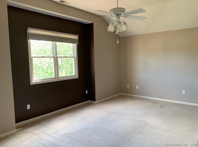 Building Photo - 16 Ancient Hwy