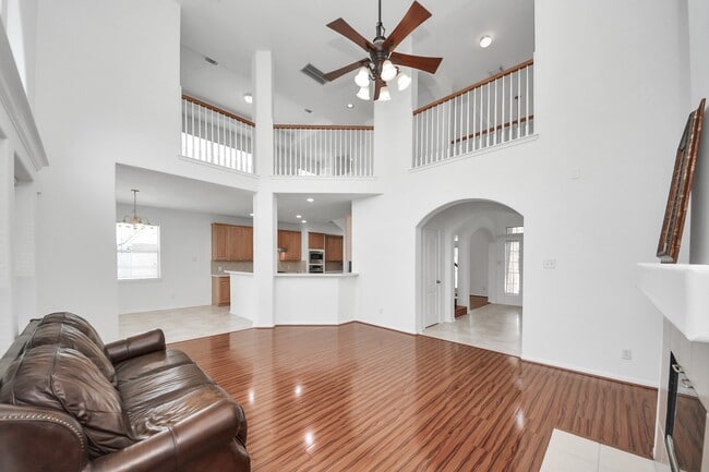 Building Photo - 4230 Waterwood Dr
