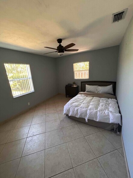 Building Photo - 2258 Palmetto Rd