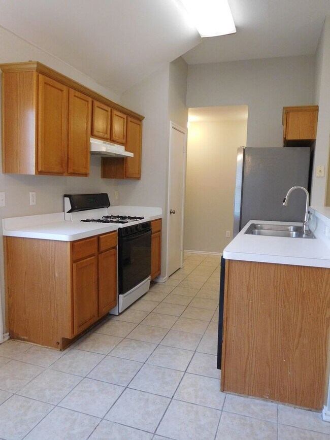 Building Photo - Cute One Story Home in Round Rock