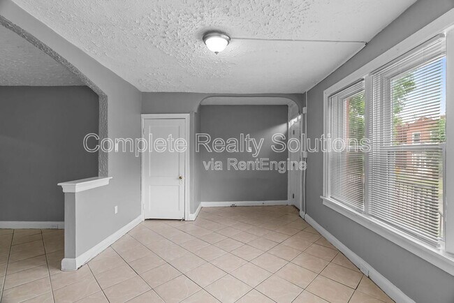 Building Photo - 3614 Pennsylvania Ave
