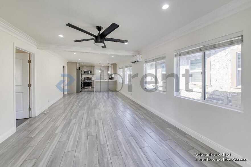 Building Photo - 1301 Prado St