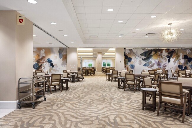 Building Photo - 5070 Lake Catalina Dr