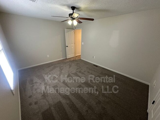 Building Photo - 820 167th Ct