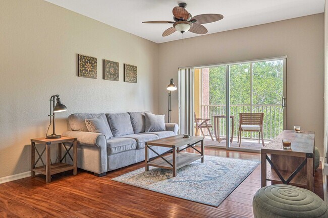 Building Photo - ** Tuscany Gardens ~ Fully Furnished 2 BED Condo in Fort Myers **